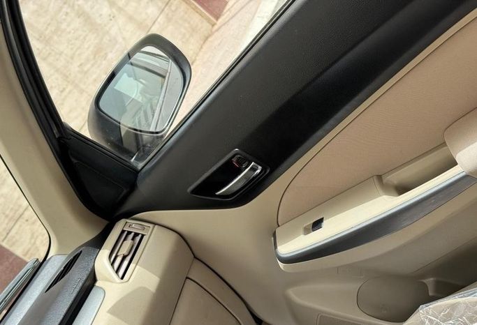 مستعملة Suzuki DZire ثالثاً فيس ليفت، 1.2 لتر، 2023 في المملكة العربية السعودية، جدة من Rawafid Al Barakah Cars معرض روافد البركة للسيارات، اللون رمادي.  | AUTO.AE | إعلان #296360 — صورة 18 من 18