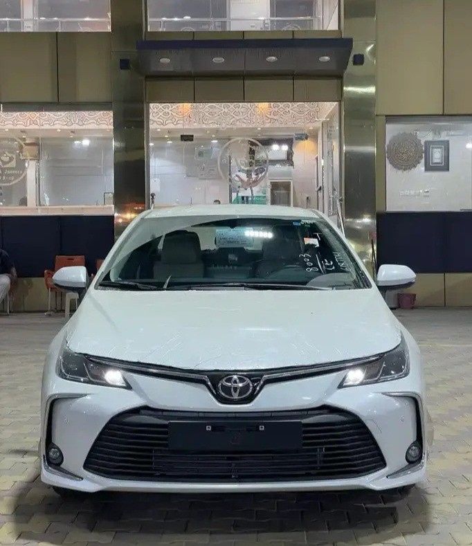 جديدة Toyota Corolla Sporty XII (E210), 2.0 l, 2026 في في المملكة العربية السعودية, جدة من Nada Al Jazeera شركة ندى الجزيرة للسيارات، اللون أبيض.  | AUTO.AE | إعلان #275413