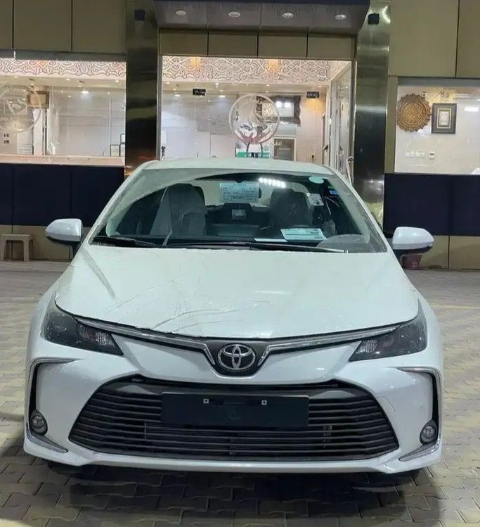 جديدة Toyota Corolla XII (E210), 1.5 l, 2026 في في المملكة العربية السعودية, جدة من Nada Al Jazeera شركة ندى الجزيرة للسيارات، اللون أبيض.  | AUTO.AE | إعلان #275423