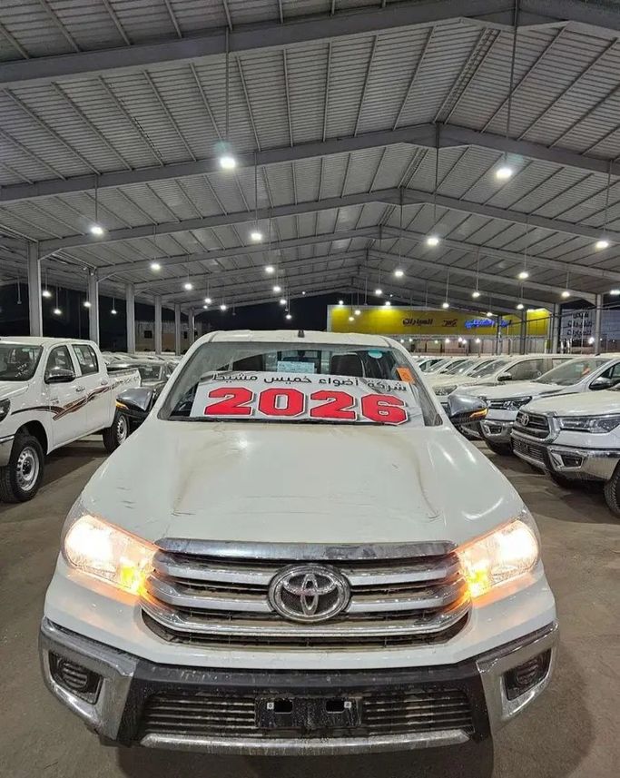 Новый Toyota Hilux VIII, 2.4 л, 2026 в Саудовская Аравия, Джидда от AKM شركة اضواء خميس مشيط Белый цвет. Other | AUTO.AE | Объявление #274181