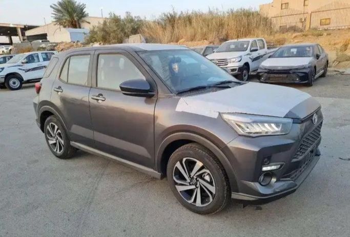 Новый Toyota Raize I, 1.0 л, 2026 в Саудовская Аравия, Джидда от Aloudh Motors Серый цвет. GCC | AUTO.AE | Объявление #274089
