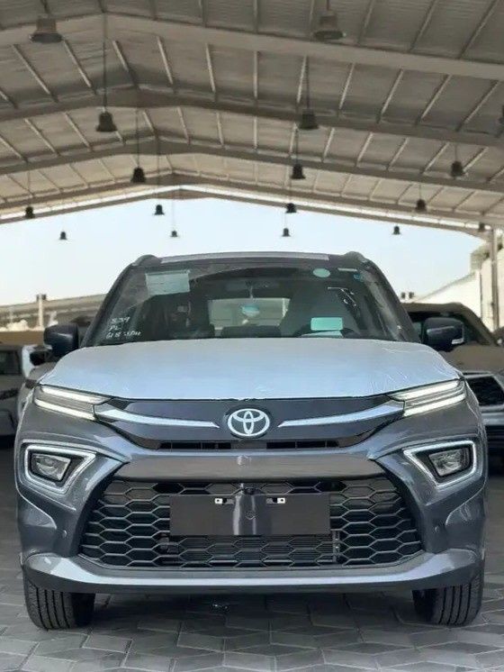 جديدة Toyota Urban Cruiser ثالثاً, 1.5 l, 2026 في في المملكة العربية السعودية, جدة من Nada Al Jazeera شركة ندى الجزيرة للسيارات، اللون أسود.  | AUTO.AE | إعلان #275530