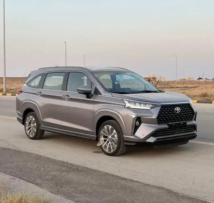 Новый Toyota Veloz, 1.5 л, 2025 в Саудовская Аравия, Джидда от Aloudh Motors Серый цвет. GCC | AUTO.AE | Объявление #274063