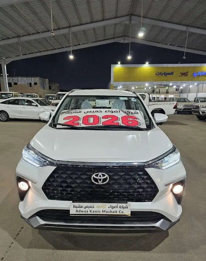 Новый Toyota Veloz, 1.5 л, 2026 в Саудовская Аравия, Джидда от AKM شركة اضواء خميس مشيط Белый цвет. Other | AUTO.AE | Объявление #274132