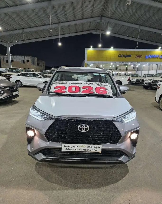 جديدة Toyota Veloz, 1.5 l, 2026 في في المملكة العربية السعودية, جدة من AKM شركة اضواء خميس مشيط، اللون رمادي. أخرى | AUTO.AE | إعلان #274239