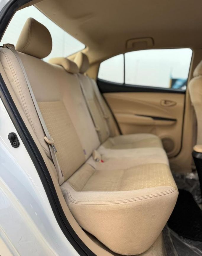 Used Toyota Yaris XP150 Facelift, 1.5 l, 2022 in Saudi Arabia, Jeddah by Rawafid Al Barakah Cars معرض روافد البركة للسيارات, White color.  | AUTO.AE | Listing #296374 — photo 13 of 20