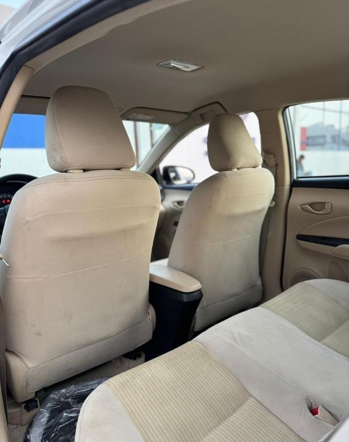 Used Toyota Yaris XP150 Facelift, 1.5 l, 2022 in Saudi Arabia, Jeddah by Rawafid Al Barakah Cars معرض روافد البركة للسيارات, White color.  | AUTO.AE | Listing #296374 — photo 17 of 20