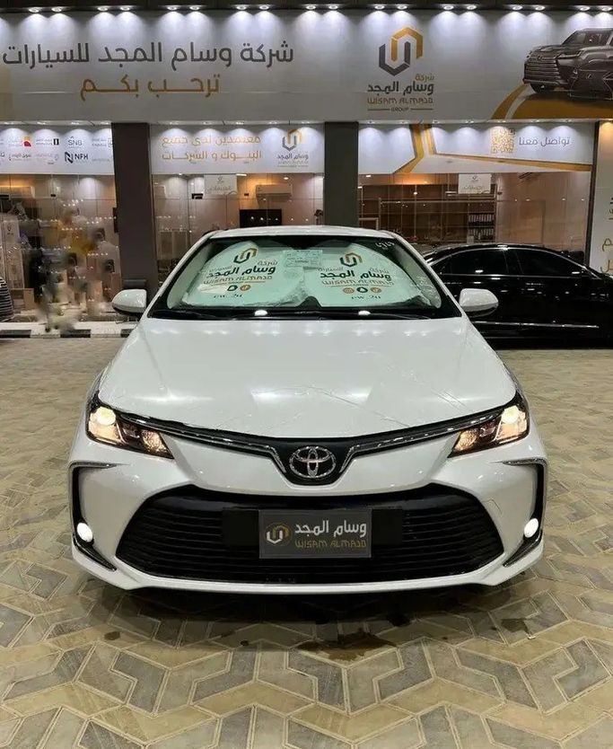 جديدة Toyota Corolla Sporty عملية فيس ليفت XII (E210), 2.0 l, 2025 في في المملكة العربية السعودية, خميس مشيط من Naif Cars شركة نايف للسيارات، اللون أبيض.  | AUTO.AE | إعلان #283912