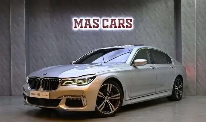مستعملة BMW 7 Series 730Li السادس (G11/G12), 2.0 l, 2016 في في المملكة العربية السعودية, الخبر من ماس للسيارات MAS CARS، اللون فضي.  | AUTO.AE | إعلان #271757