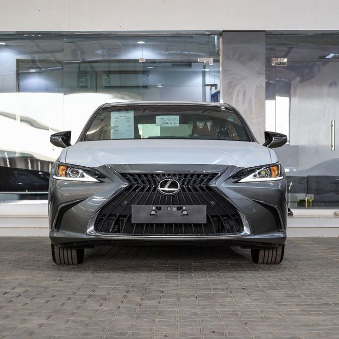 جديدة Lexus ES 250 فيس ليفت السابع, 2.5 l, 2025 في في المملكة العربية السعودية، اللون رملي. مواصفات الخليج | AUTO.AE | إعلان #273906