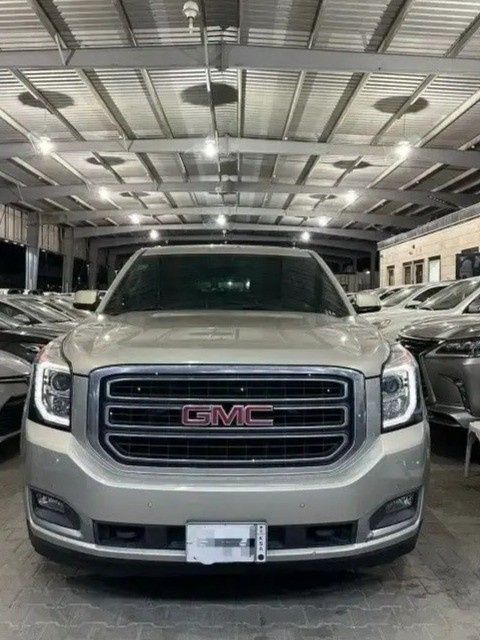 Подержанный GMC Yukon IV (GMT K2UG), 5.3 л, 2015 в Саудовская Аравия, Мекка от Abu Wafi Cars معرض الطليعة ابو وافي للسيارات Серый цвет.  | AUTO.AE | Объявление #270694