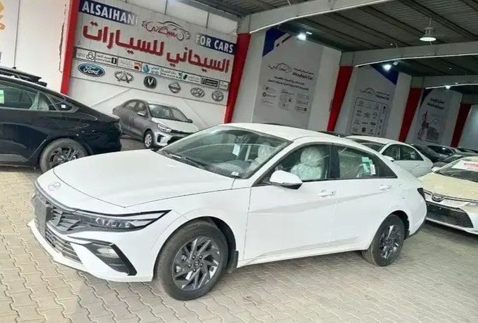 جديدة Hyundai Elantra عملية فيس ليفت VII (CN7), 2.0 l, 2026 في في المملكة العربية السعودية, مكة المكرمة من Al Saihani Cars معرض السيحاني للسيارات، اللون أبيض. مواصفات الخليج | AUTO.AE | إعلان #271805