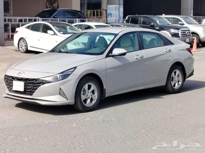 Used Hyundai Elantra VII (CN7), 1.6 l, 2022 in Saudi Arabia, Mecca by Al Awael Cars معرض الأوائل المميز للسيارات, Silver color.  | AUTO.AE | Listing #271909