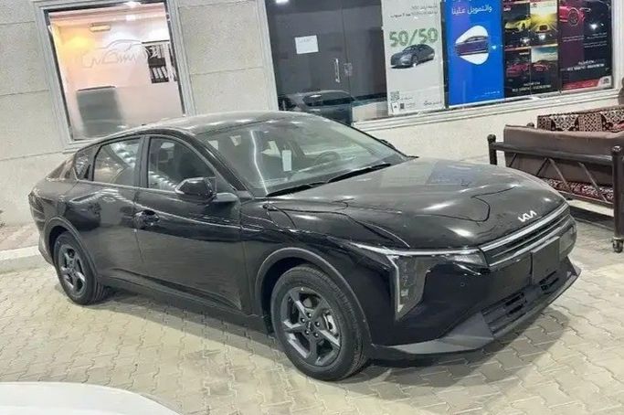 جديدة Kia K4, 1.6 l, 2026 في في المملكة العربية السعودية, مكة المكرمة من Al Saihani Cars معرض السيحاني للسيارات، اللون أسود. مواصفات الخليج | AUTO.AE | إعلان #271588