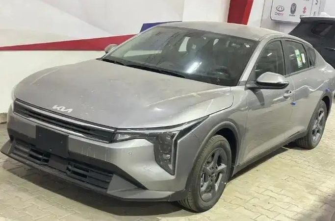 Новый Kia K4, 1.6 л, 2026 в Саудовская Аравия, Мекка от Al Saihani Cars معرض السيحاني للسيارات Серебристый цвет. GCC | AUTO.AE | Объявление #271800