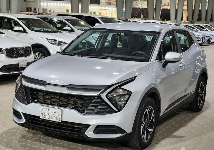 Used Kia Sportage V, 2.0 l, 2023 in Saudi Arabia, Mecca by Al Awael Cars معرض الأوائل المميز للسيارات, White color.  | AUTO.AE | Listing #271879