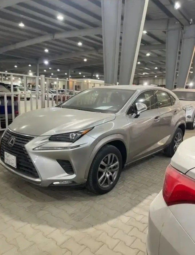 مستعملة Lexus NX 300 أنا فيس ليفت, 2.0 l, 2020 في في المملكة العربية السعودية, مكة المكرمة من Al Saihani Cars معرض السيحاني للسيارات، اللون فضي. مواصفات الخليج | AUTO.AE | إعلان #271577