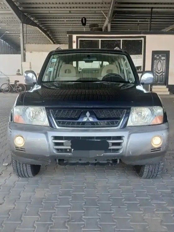 مستعملة Mitsubishi Pajero ثالثاً فيس ليفت, 3.5 l, 2003 في في المملكة العربية السعودية, مكة المكرمة من Abu Wafi Cars معرض الطليعة ابو وافي للسيارات، اللون أزرق داكن.  | AUTO.AE | إعلان #270676