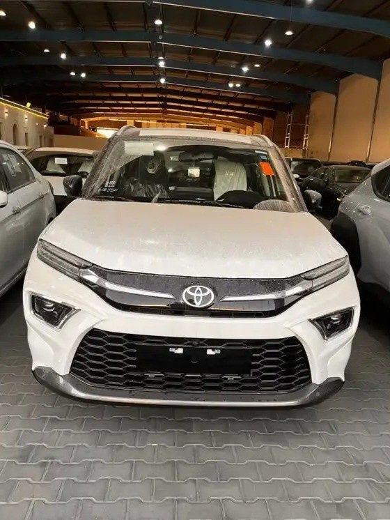 New Toyota Urban Cruiser III, 1.5 l, 2026 in Saudi Arabia, Mecca by Rowad Al Eatemad رواد الإعتماد للسيارات, White color.  | AUTO.AE | Listing #270886