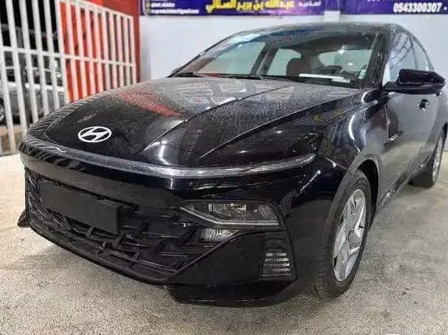 جديدة Hyundai Accent السادس (BN7), 1.5 l, 2026 في في المملكة العربية السعودية, المدينة المنورة من معرض قمه الابداع للسيارات، اللون أسود. أخرى | AUTO.AE | إعلان #268505