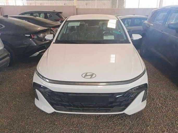 جديدة Hyundai Accent السادس (BN7), 1.5 l, 2026 في في المملكة العربية السعودية, المدينة المنورة من Al Afkham Cars معرض الأفخم للسيارات، اللون أبيض. أخرى | AUTO.AE | إعلان #270825
