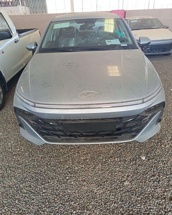 جديدة Hyundai Accent السادس (BN7), 1.5 l, 2026 في في المملكة العربية السعودية, المدينة المنورة من Al Afkham Cars معرض الأفخم للسيارات، اللون رمادي. أخرى | AUTO.AE | إعلان #272702