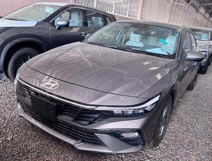 جديدة Hyundai Elantra عملية فيس ليفت VII (CN7), 1.6 l, 2026 في في المملكة العربية السعودية, المدينة المنورة من Al Afkham Cars معرض الأفخم للسيارات، اللون رمادي. أخرى | AUTO.AE | إعلان #269674