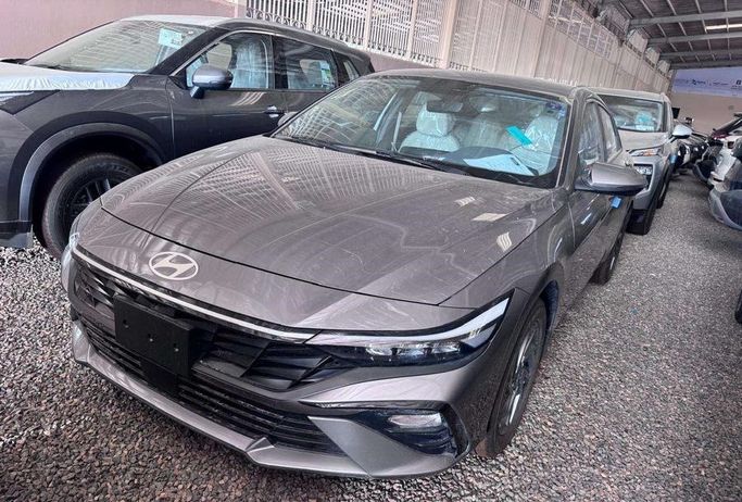 جديدة Hyundai Elantra عملية فيس ليفت VII (CN7), 1.5 l, 2026 في في المملكة العربية السعودية, المدينة المنورة من Al Afkham Cars معرض الأفخم للسيارات، اللون رمادي. أخرى | AUTO.AE | إعلان #272826
