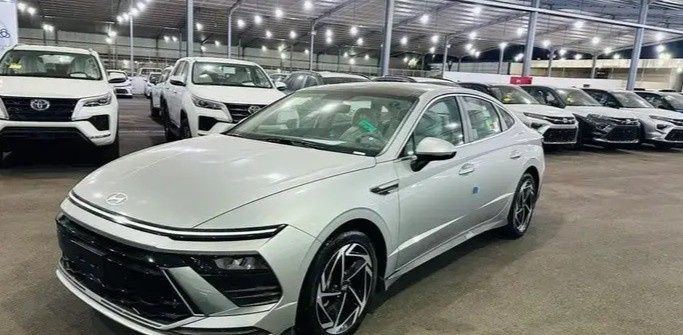 New Hyundai Sonata VIII (DN8) Facelift, 2.5 l, 2026 in Saudi Arabia, Medina by Qudaa Cars معرض قضاعة للسيارات, Silver color. GCC Specs | AUTO.AE | Listing #269634