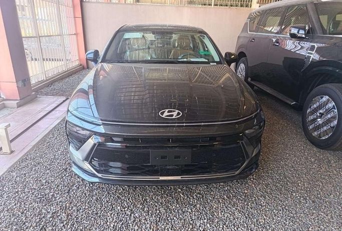 جديدة Hyundai Sonata عملية فيس ليفت VIII (DN8), 2.5 l, 2026 في في المملكة العربية السعودية, المدينة المنورة من Al Afkham Cars معرض الأفخم للسيارات، اللون رمادي. أخرى | AUTO.AE | إعلان #273935