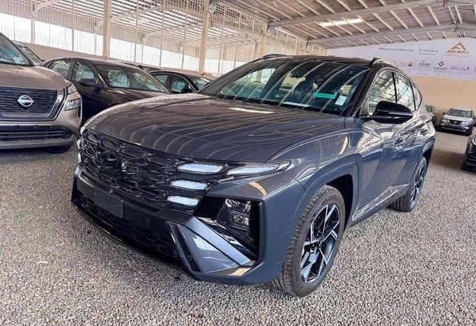 جديدة Hyundai Tucson رابعاً, 2.0 l, 2026 في في المملكة العربية السعودية, المدينة المنورة من Al Afkham Cars معرض الأفخم للسيارات، اللون رمادي. أخرى | AUTO.AE | إعلان #273641
