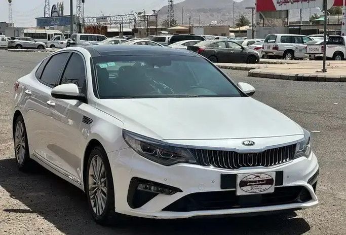 مستعملة Kia Optima فيس ليفت IV, 1.6 l, 2020 في في المملكة العربية السعودية, المدينة المنورة من Al Aqeeq Cars معرض العقيق للسيارات، اللون أبيض. مواصفات الخليج | AUTO.AE | إعلان #271008