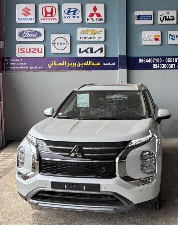 جديدة Mitsubishi Outlander رابعاً, 2.5 l, 2026 في في المملكة العربية السعودية, المدينة المنورة من معرض قمه الابداع للسيارات، اللون فضي. أخرى | AUTO.AE | إعلان #268447