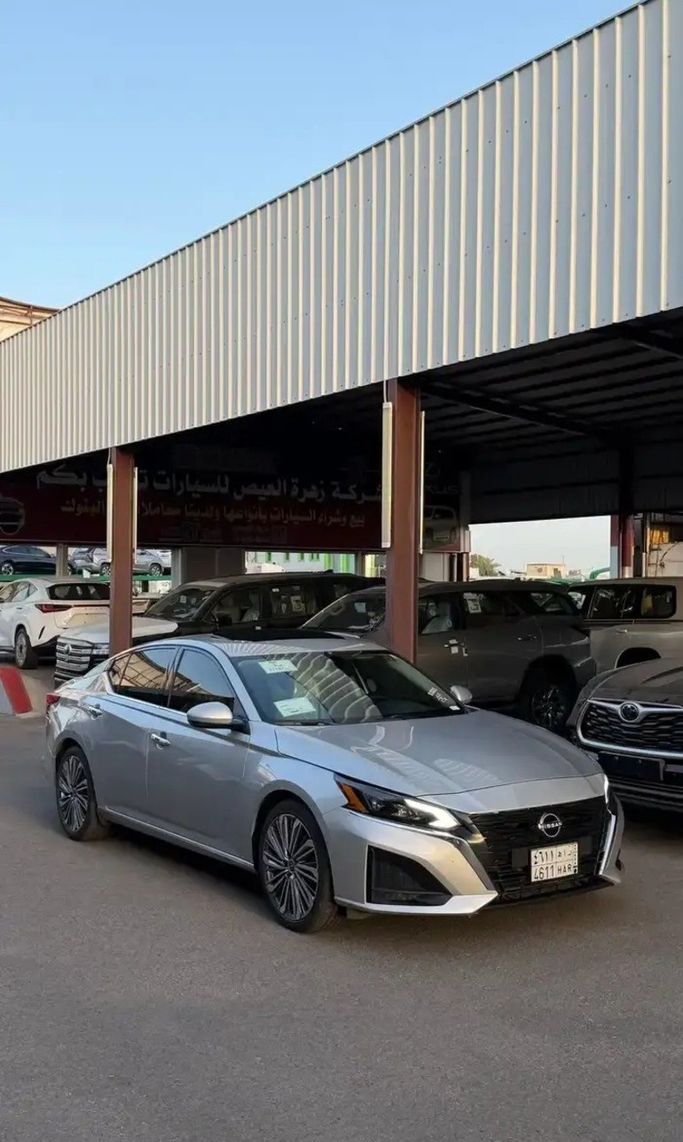 Подержанный Nissan Altima VI (L34) Рестайлинг, 2.5 л, 2023 в Саудовская Аравия, Медина от Zahrat Al Eis شركة زهرة العيص للسيارات Серый цвет. GCC | AUTO.AE | Объявление #268045