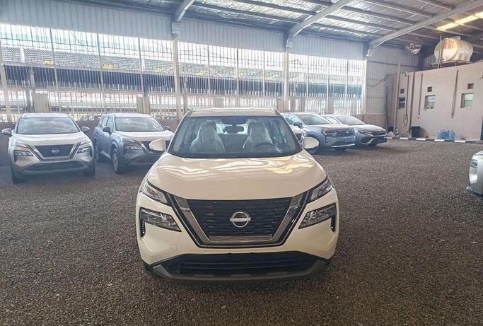 جديدة Nissan X-Trail رابعاً, 2.5 l, 2026 في في المملكة العربية السعودية, المدينة المنورة من Al Afkham Cars معرض الأفخم للسيارات، اللون أبيض. أخرى | AUTO.AE | إعلان #271206