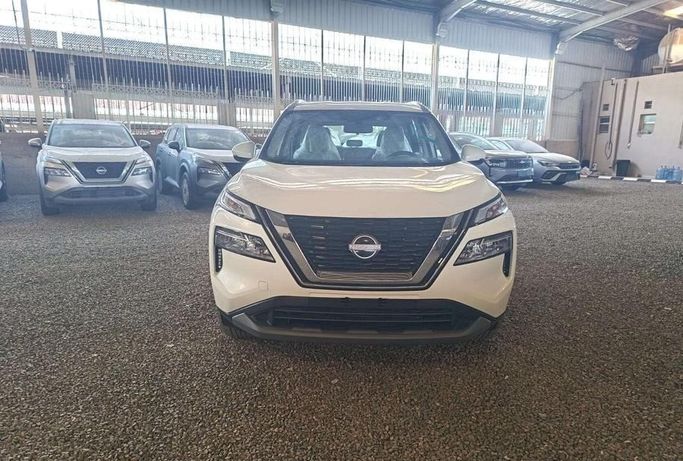 جديدة Nissan X-Trail رابعاً, 2.5 l, 2026 في في المملكة العربية السعودية, المدينة المنورة من Al Afkham Cars معرض الأفخم للسيارات، اللون أبيض. أخرى | AUTO.AE | إعلان #272225