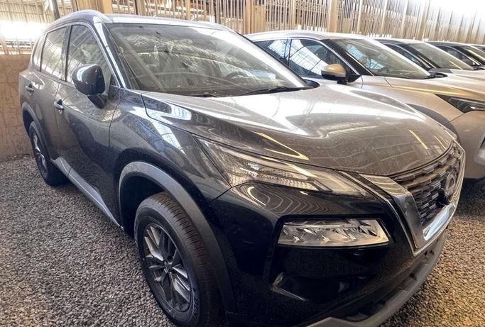 جديدة Nissan X-Trail رابعاً, 2.5 l, 2026 في في المملكة العربية السعودية, المدينة المنورة من Al Afkham Cars معرض الأفخم للسيارات، اللون أسود. أخرى | AUTO.AE | إعلان #273949