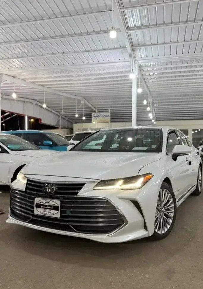 مستعملة Toyota Avalon V, 3.5 l, 2020 في في المملكة العربية السعودية, المدينة المنورة من Al Aqeeq Cars معرض العقيق للسيارات، اللون أبيض. أخرى | AUTO.AE | إعلان #272036