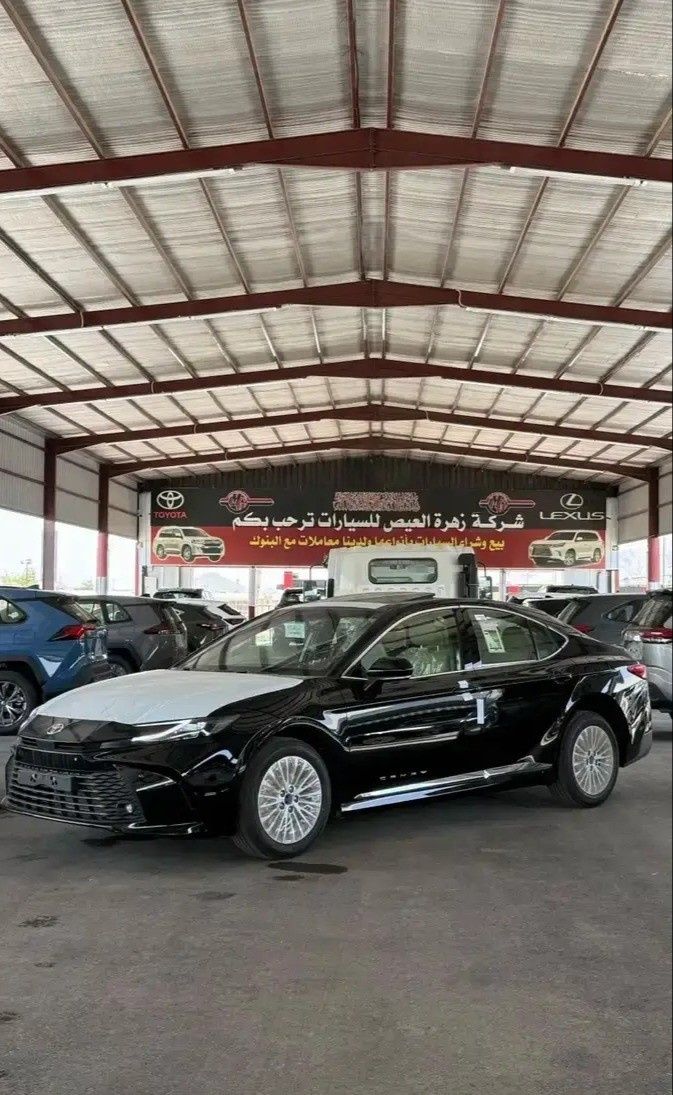 جديدة Toyota Camry التاسع (XV80), 2.5 l, 2026 في في المملكة العربية السعودية, المدينة المنورة من Zahrat Al Eis شركة زهرة العيص للسيارات، اللون أسود. مواصفات الخليج | AUTO.AE | إعلان #268088