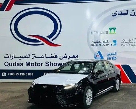 جديدة Toyota Camry التاسع (XV80), 2.5 l, 2026 في في المملكة العربية السعودية, المدينة المنورة من Qudaa Cars معرض قضاعة للسيارات، اللون أسود. مواصفات الخليج | AUTO.AE | إعلان #269563
