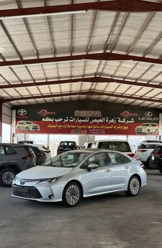 Новый Toyota Corolla Sporty XII (E210), 2.0 л, 2026 в Саудовская Аравия, Медина от Zahrat Al Eis شركة زهرة العيص للسيارات Серебристый цвет. GCC | AUTO.AE | Объявление #268030