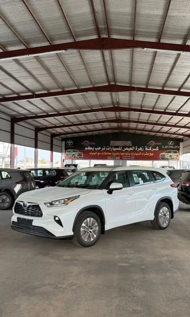 Новый Toyota Highlander IV (U70), 2.5 л, 2026 в Саудовская Аравия, Медина от Zahrat Al Eis شركة زهرة العيص للسيارات Белый цвет. GCC | AUTO.AE | Объявление #268258