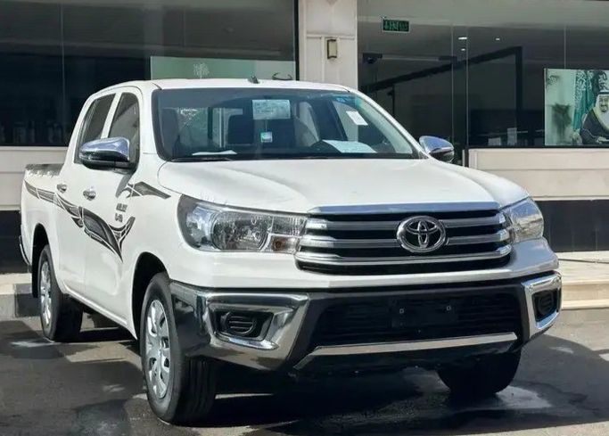 New Toyota Hilux VIII, 2.4 l, 2025 in Saudi Arabia, Medina by Faisal Al Tamayoz Cars معرض فيضل التميز للسيارات, White color. GCC Specs | AUTO.AE | Listing #269431