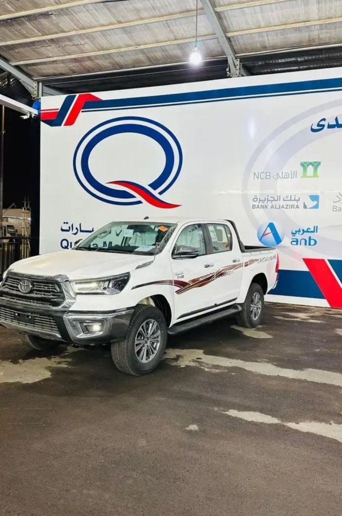 New Toyota Hilux VIII Facelift, 2.8 l, 2026 in Saudi Arabia, Medina by Qudaa Cars معرض قضاعة للسيارات, White color. GCC Specs | AUTO.AE | Listing #269645