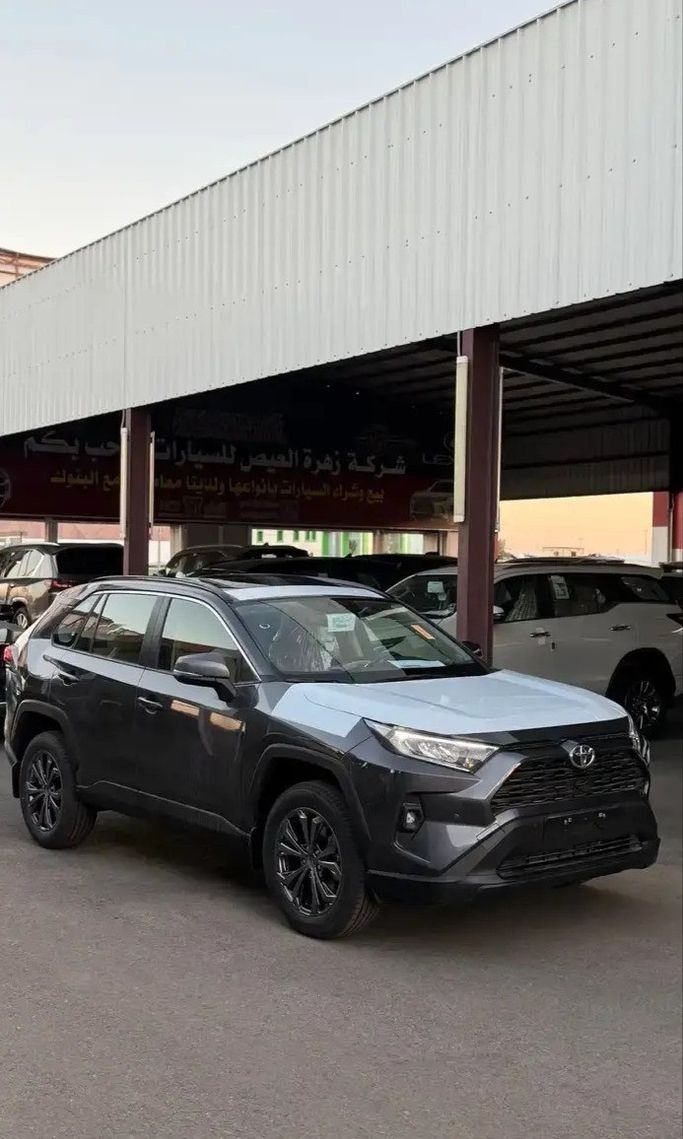 New Toyota RAV4 V (XA50), 2.0 l, 2025 in Saudi Arabia, Medina by Zahrat Al Eis شركة زهرة العيص للسيارات, Grey color. GCC Specs | AUTO.AE | Listing #268167