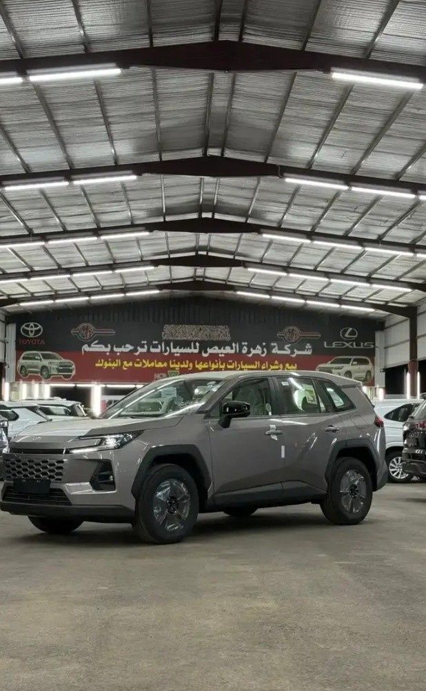 Новый Toyota RAV4 VI (XA60), 2.0 л, 2026 в Саудовская Аравия, Медина от Zahrat Al Eis شركة زهرة العيص للسيارات Серебристый цвет. GCC | AUTO.AE | Объявление #268195