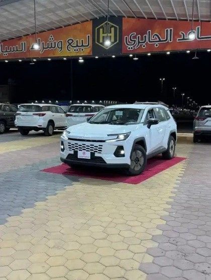 Новый Toyota RAV4 V (XA50), 2.0 л, 2026 в Саудовская Аравия, Медина от Hamed Al Jabri Cars مؤسسة حامد الجابري للسيارت Белый цвет.  | AUTO.AE | Объявление #268556
