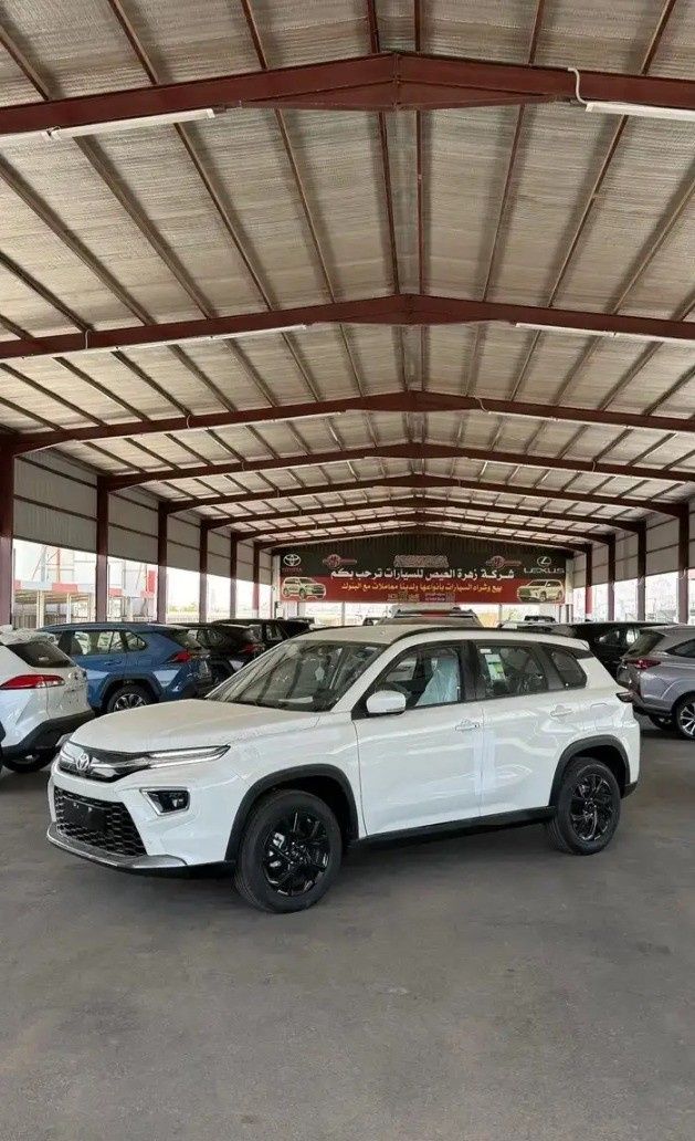 جديدة Toyota Urban Cruiser ثالثاً, 1.5 l, 2026 في في المملكة العربية السعودية, المدينة المنورة من Zahrat Al Eis شركة زهرة العيص للسيارات، اللون أبيض. مواصفات الخليج | AUTO.AE | إعلان #268191