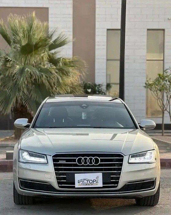 Подержанный Audi A8 50 TFSI III (D4) Рестайлинг, 3.0 л, 2016 в Саудовская Аравия, Эр-Рияд от First Top One Cars معرض فيرست توب ون للسيارات Серебристый цвет.  | AUTO.AE | Объявление #261076
