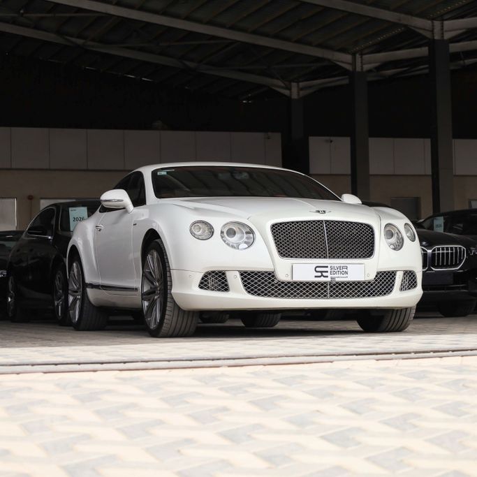 مستعملة Bentley Continental GT ثانياً, 6.0 l, 2013 في في المملكة العربية السعودية, الرياض من Silver Edition الاصدار الفضي، اللون أبيض.  | AUTO.AE | إعلان #251816